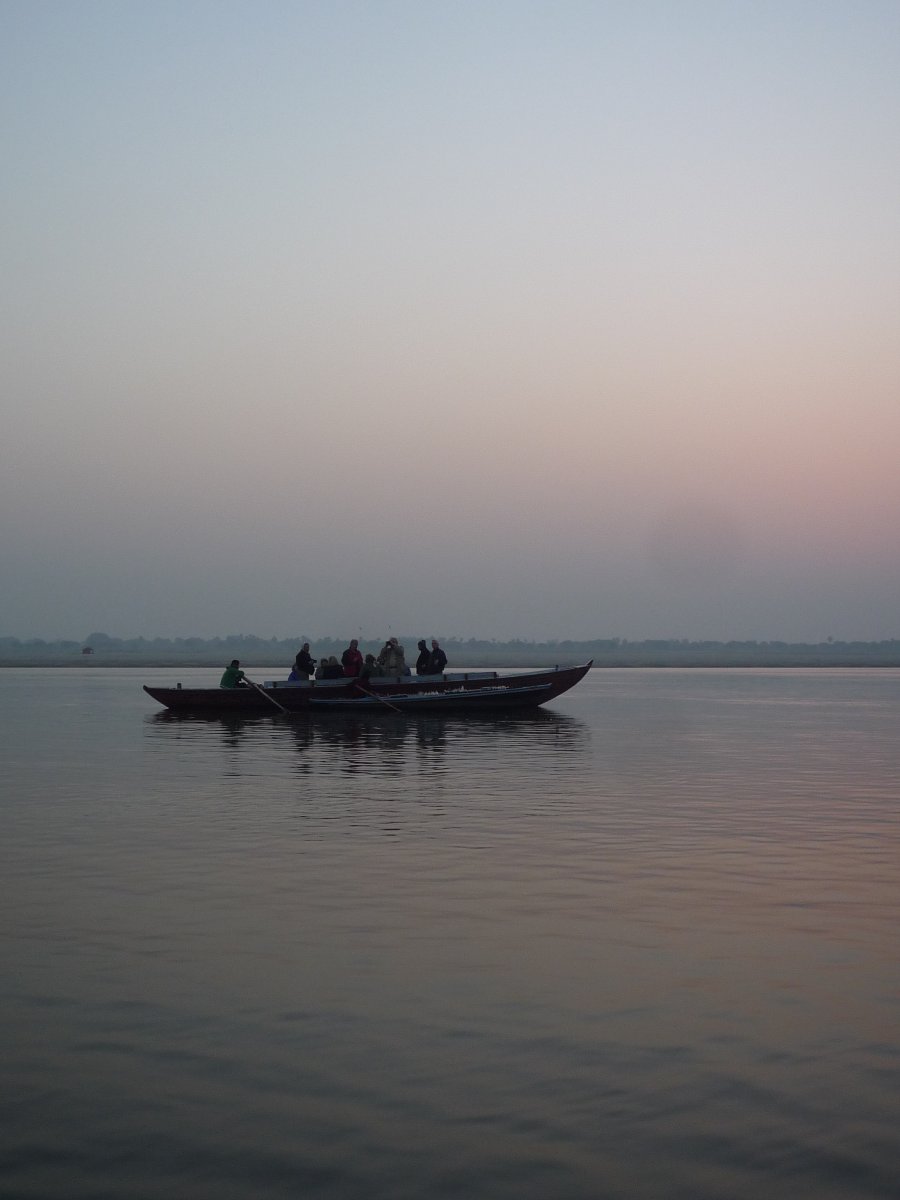 Sunrise - Bank of river Ganga54